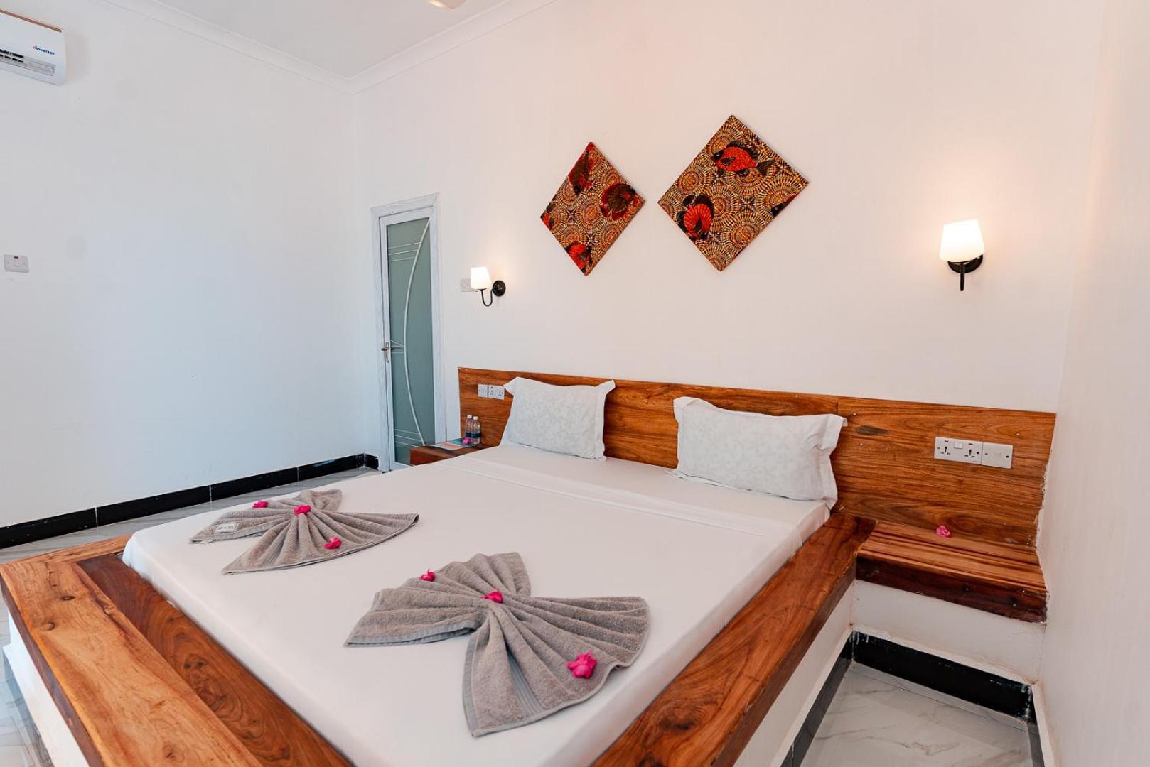 Hotel Jambo By Mambo 4*